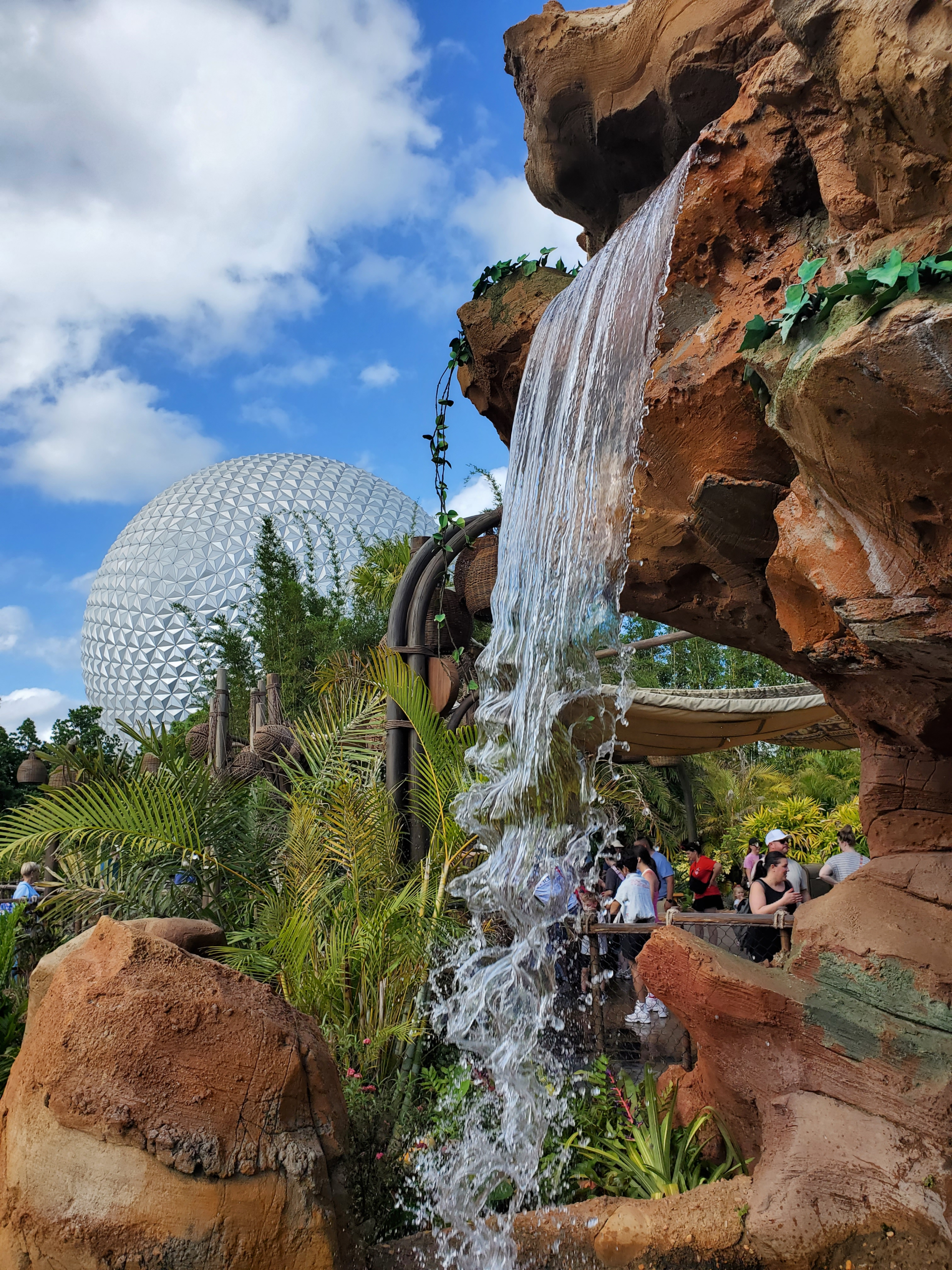 EPCOT Through an Artistic Lens: A Different Perspective